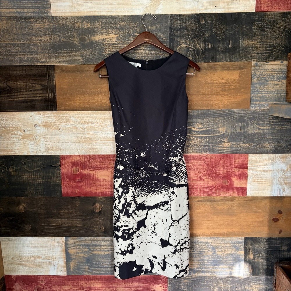 Oscar De La Renta Silk Dress Belted Paint Splatter Cracked Pattern Size 4 MIDI